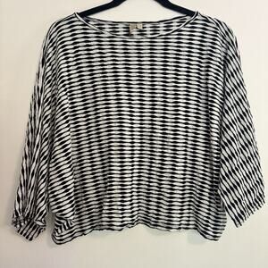 COMFY USA Black White Rayon-Poly Blend Knit Tunic Top 3/4 Sleeves XS